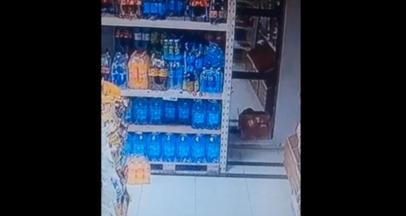 Boca je sama pala s police, ljudi su u šoku zbog onog što se dogodilo nakon