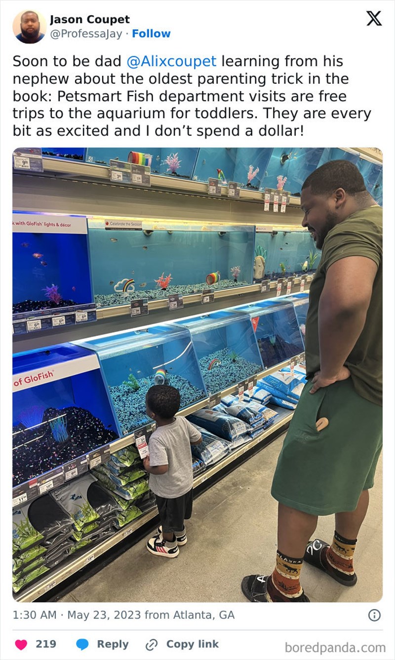 Akvarij je besplatan ako djecu vodite u pet shop :)