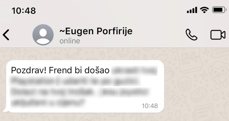 Tip je objavio oglas da prodaje Playstation, ostao je u šoku kad je vidio poruku od kupca