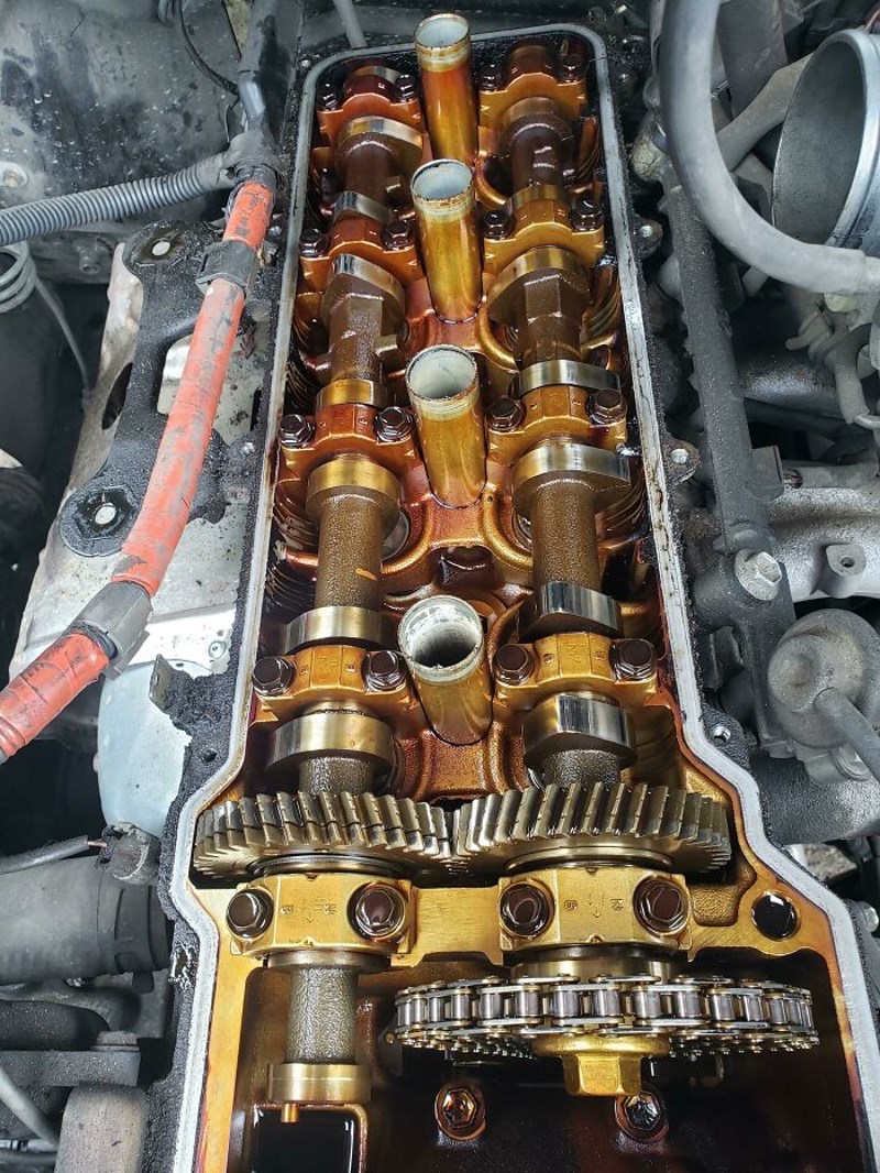 Auto star 30 godina pokazuje važnost redovne izmjene ulja