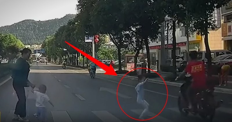 Donosimo najluđe snimke s nadzornih kamera, ovi ljudi su nevjerojatni srećkovići