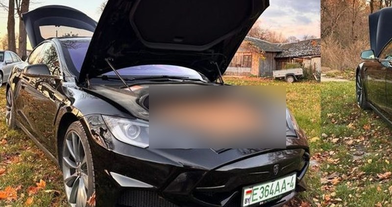 Kupio je luksuzan auto od 200 tisuća eura, svi su ostali u šoku kad je digao haubu