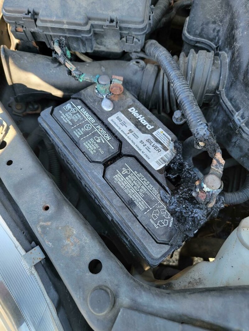 Zvao je jer auto neće da upali