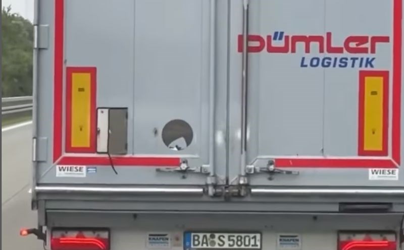 Ljudi pišu da se nemoguće ne nasmijati na ovu snimku od 8 sekundi, provjerite o čemu se radi!