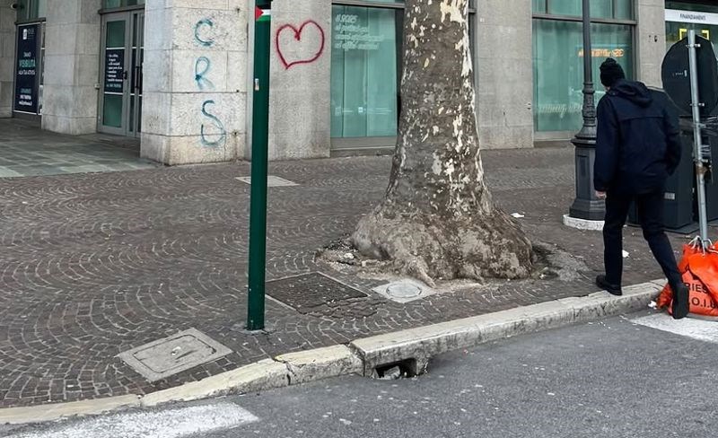 U Trstu su uveli nove semafore za pješake s tri svjetla, što mislite kako bi ovo prošlo u Hrvatskoj?