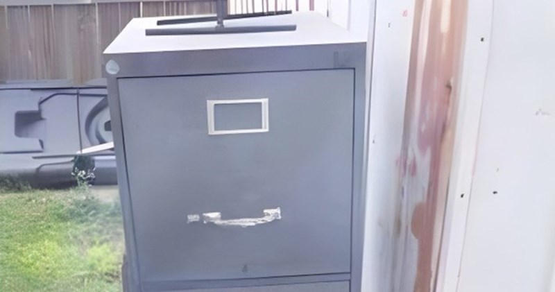 Netko je stari uredski ormar prenamijenio u nešto jako fora, ideja je oduševila tisuće ne Fejsu