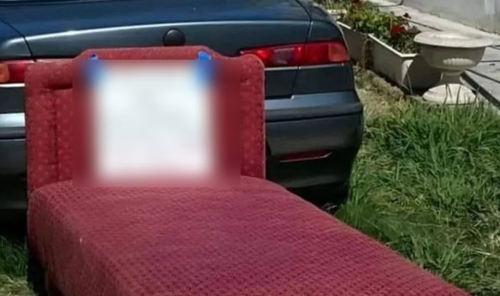 Netko je odlučio pokloniti kauč, poruka koju je ostavio na njemu je apsolutni hit