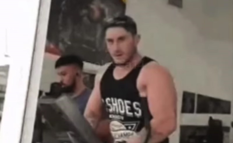 Tip je došao ispred teretane jesti čevape, snimka je hit u regiji