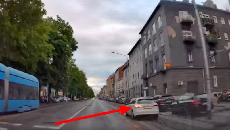 Zaustavio se nasred ceste u Zagrebu i dao žmigavac, vozač je ostao u šoku kad je shvatio zašto