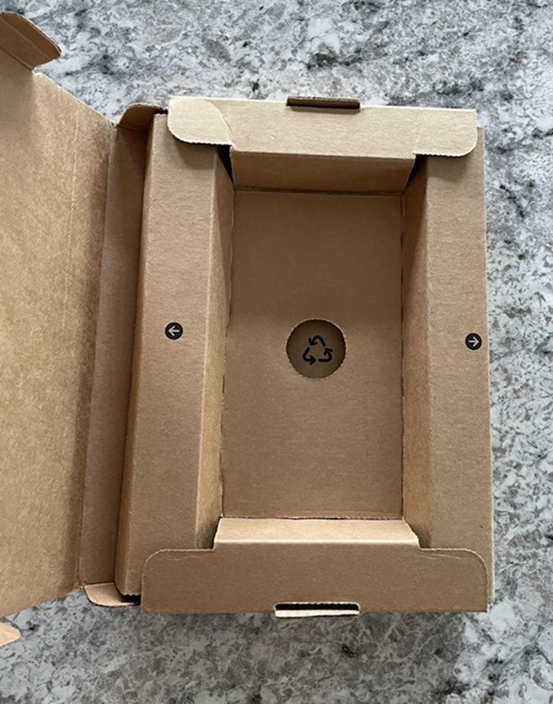 Naručila sam novi mob, a dobila praznu kutiju