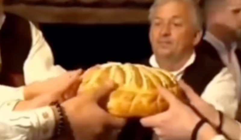 Ovaj video trenutno je najveći hit na cijelom Balkanu, sve će vam biti jasno kad pročitate opis