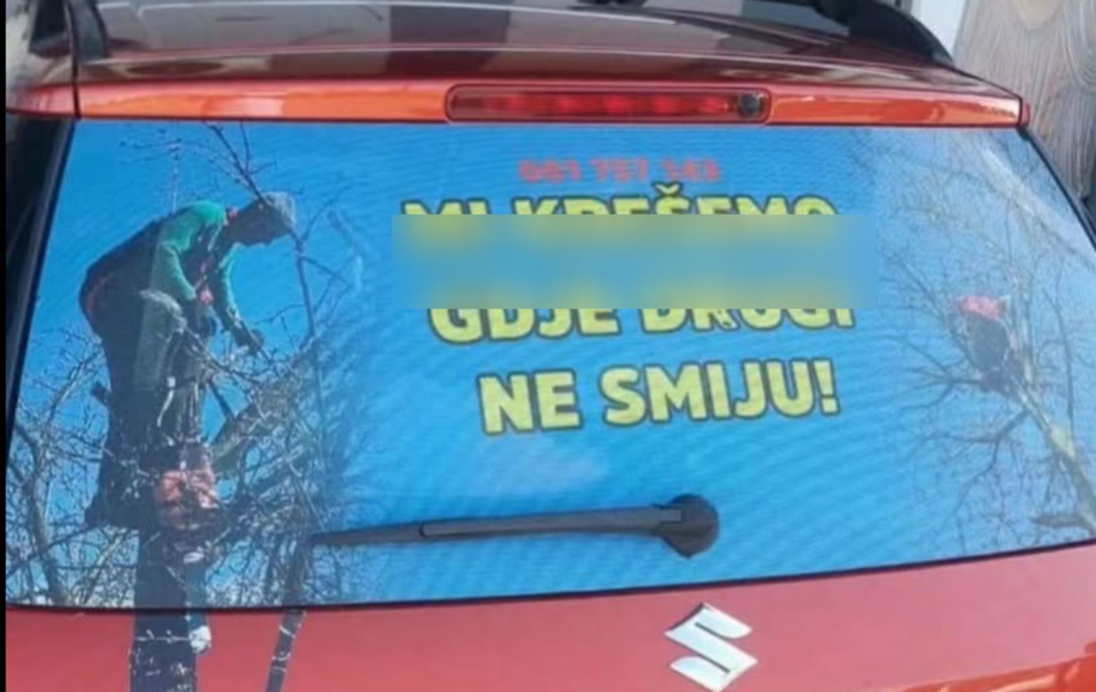 Bosanac je smislio predobru reklamu za svoju tvrtku, morate vidjeti ovaj natpis!