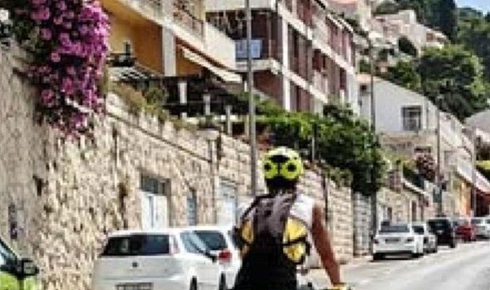 Svi u Dubrovniku su se okretali za ovom biciklisticom, odmah će vam biti jasno zašto