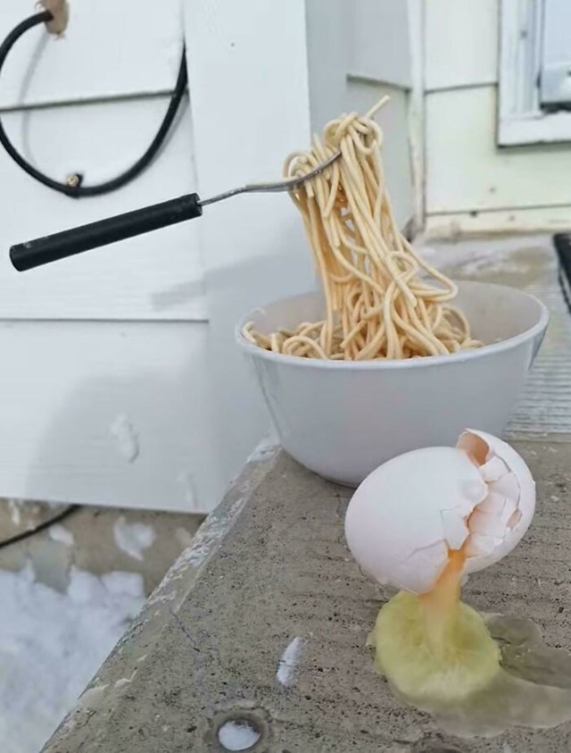 Špageti!