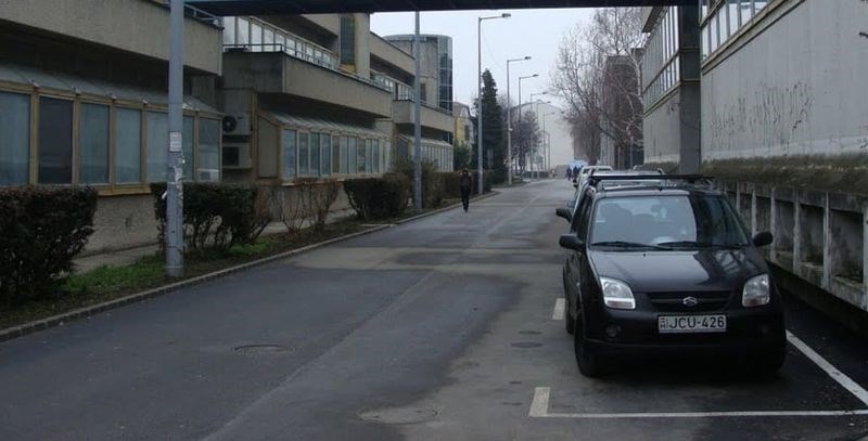 Fotka iz Mađarske je svjetski hit, morate vidjeti što su iskoristili da naprave most između zgrada