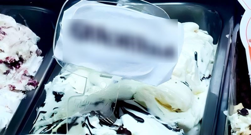 U slastičarnici su stavili nove opise sladoleda, jedan je privukao pažnju svih kupaca!