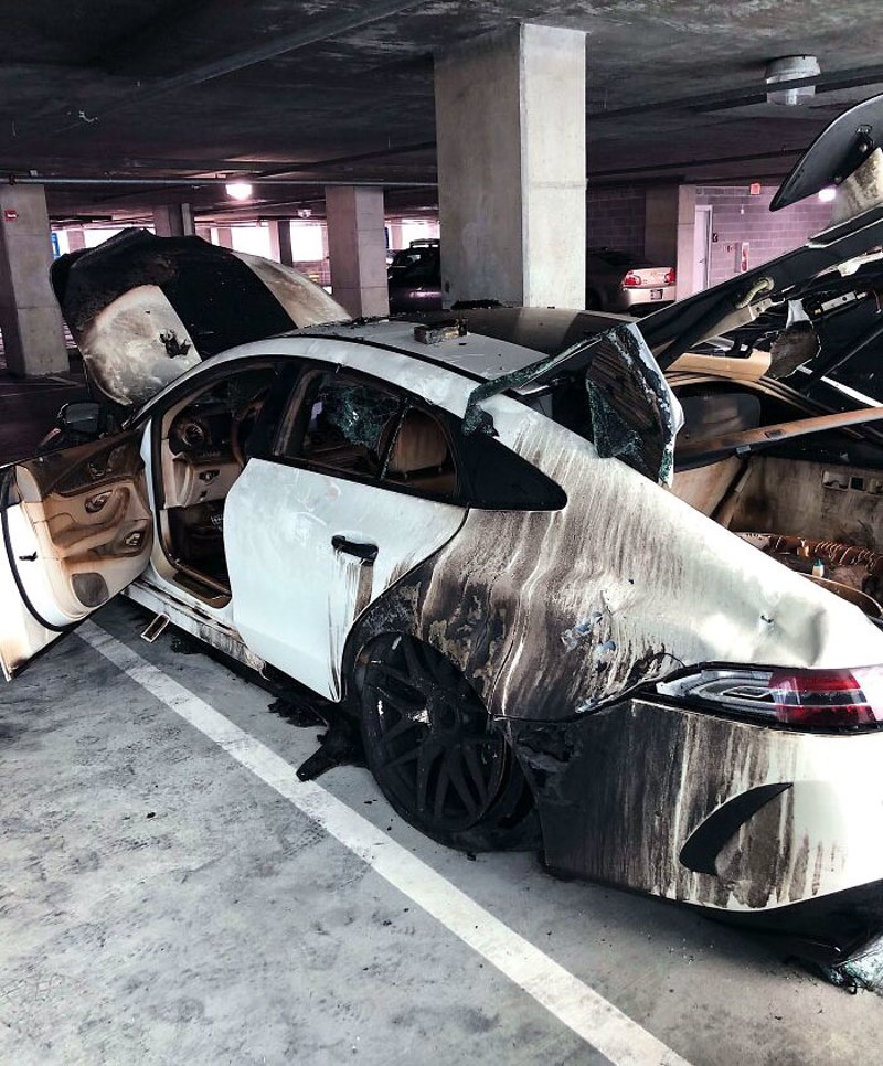 Susjedov auto prvog dana nove godine