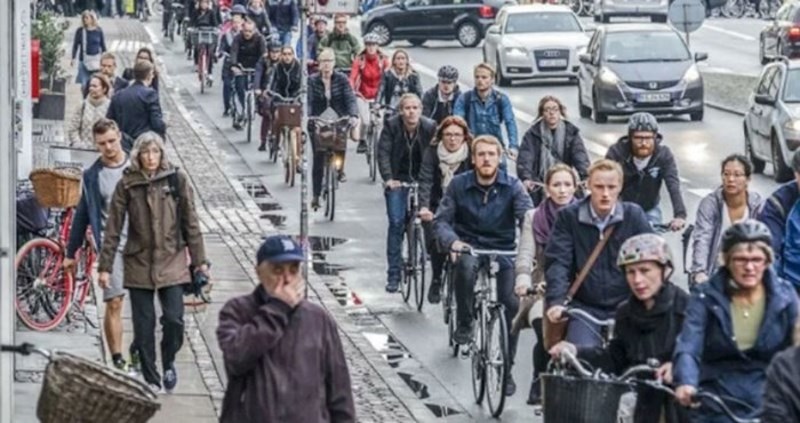 Ova fotka iz Danske u samo nekoliko sati postala je viralni hit, kužite li zašto?