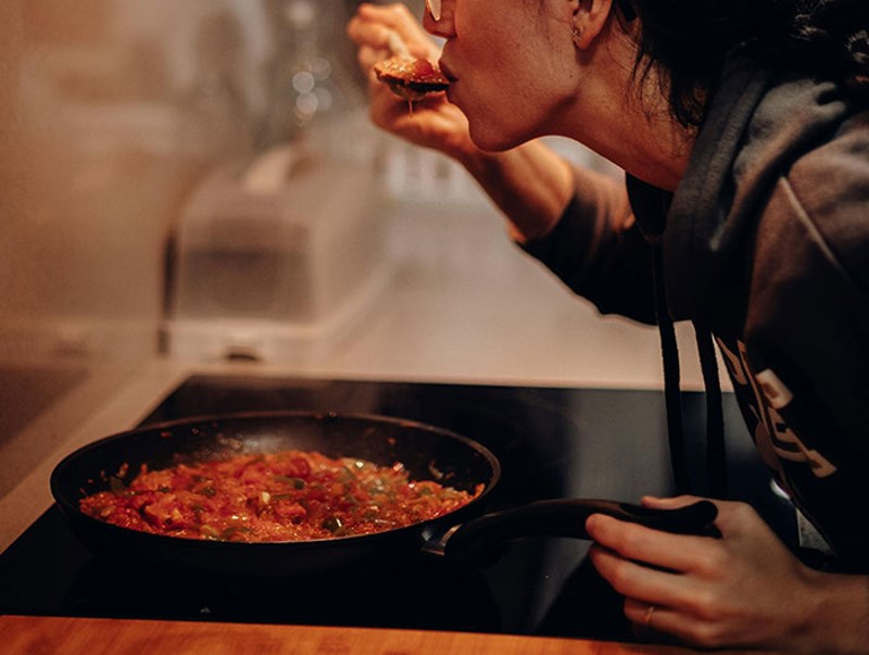 Profesionalni sam kuhar i jela u restoranima imaju bolji okus iz dva razloga: