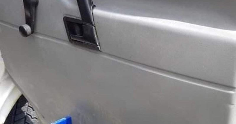 Netko se sjetio neobične ideje i u auto ugradio jedan dodatak, nasmijat ćete se kad vidite sliku