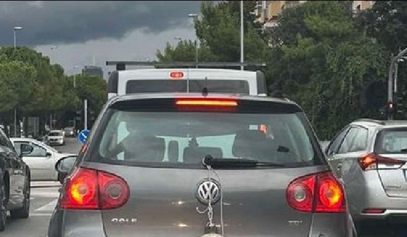 Splićanin je na svog Golfa objesio nešto potpuno neočekivano, za ovo mora imati dobar razlog