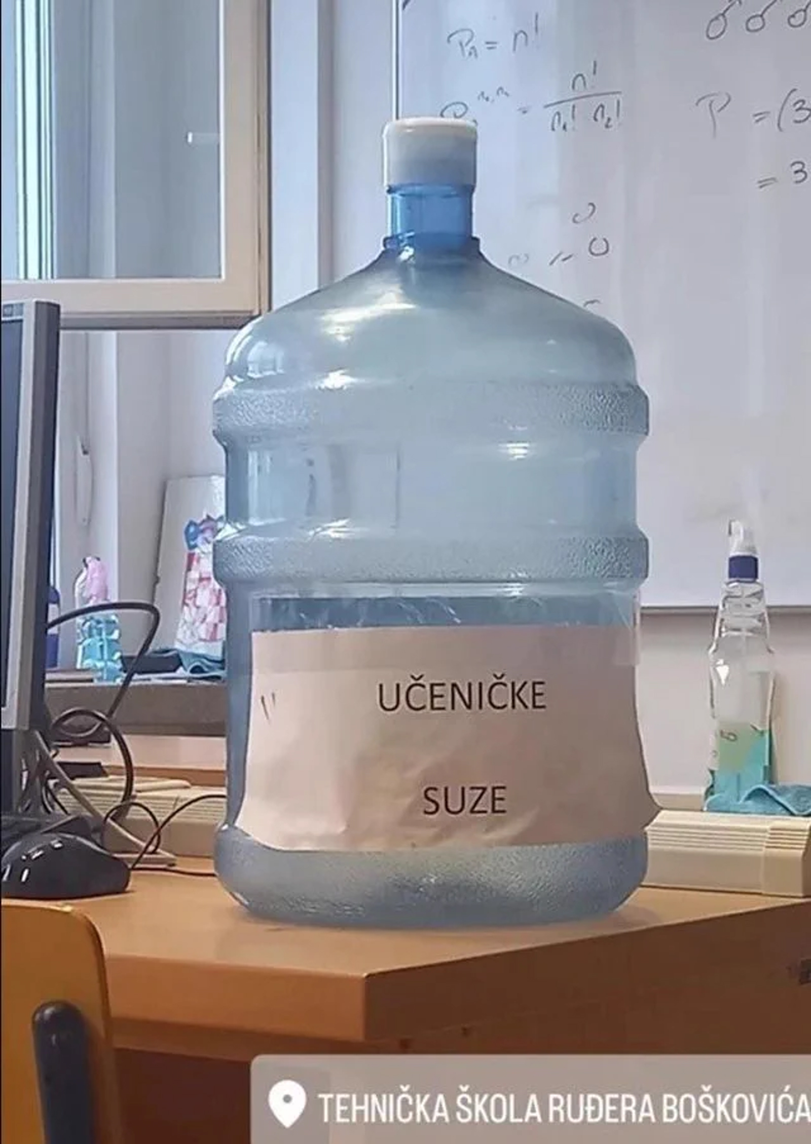 Učitelj iz Zagreba prvog dana škole učenicima na stol stavio iznenađenje