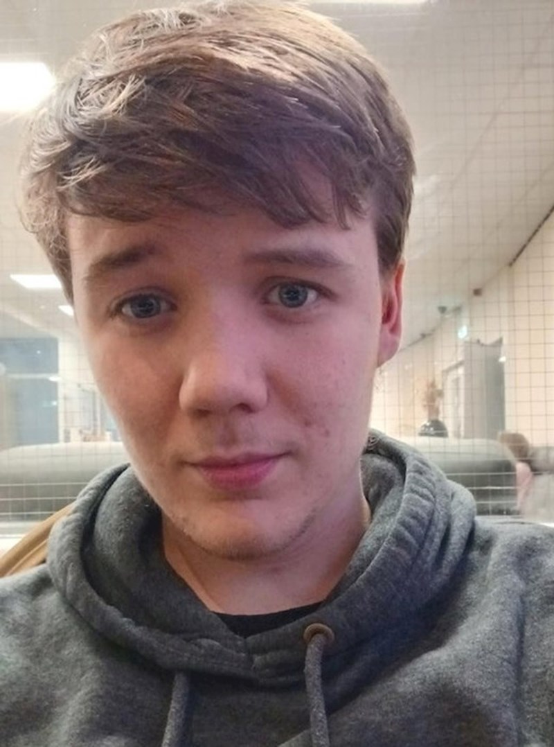 Prešao sam 25, ali u autobusu još nisam platio kartu jer vozač misli da imam 15