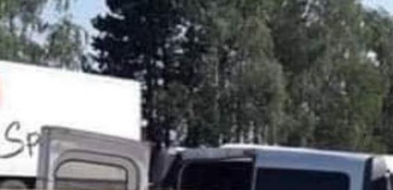 Tip je odlučio daske od 7 metara povesti autom kući, morate vidjeti kako se snašao!