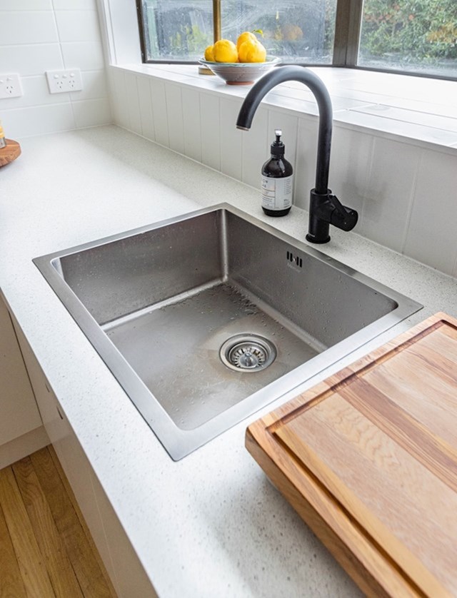 U SAD-u je normalno da je sudoper ujedno i mjesto za odlaganje otpada