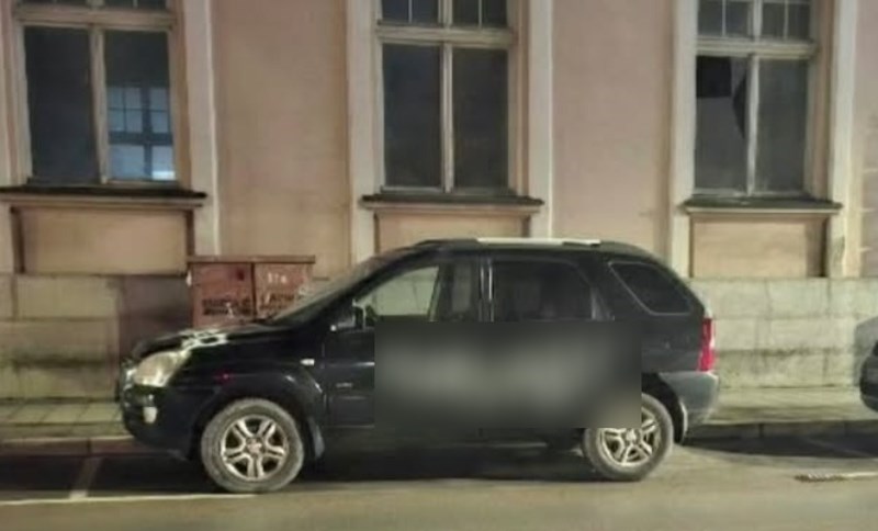 Fotka iz Zagreba je veliki hit: pogledajte što mu je žena napisala na auto nakon prevare