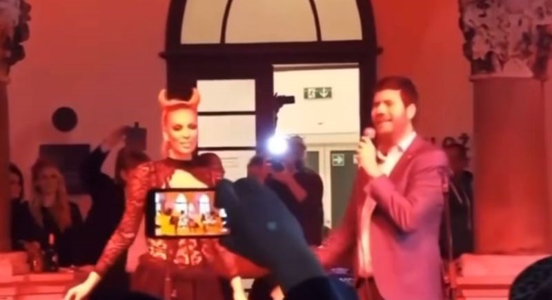 Širi se snimka predizbornog nastupa Ave i Pernara. Ovo trebate vidjeti da biste povjerovali