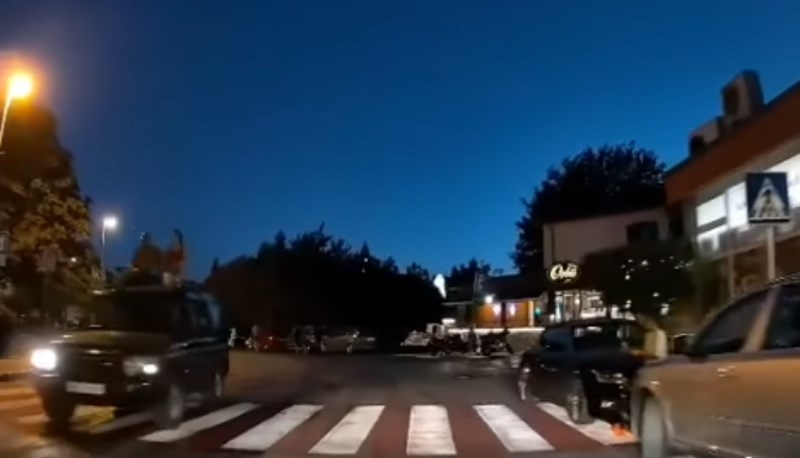 Snimka pokazuje kako se Split noću pretvara u Divlji zapad. Pokušajte pobrojati sve prekršaje