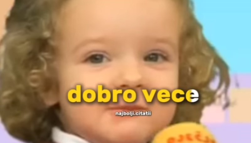 Djevojčicu su pitali da otpjeva pjesmu bakici, nitko nije očekivao jedan detalj