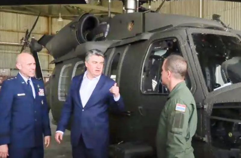 Ova fora o Milanovićevom korištenju helikoptera rastura na mrežama, urnebesna je!