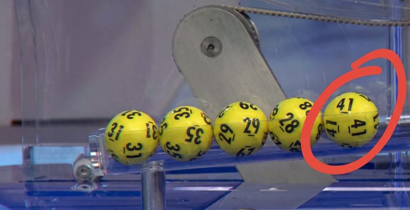 U Bugarskoj je nastao ogroman skandal zbog ove kuglice izvučene na lotu, vidite li zašto?