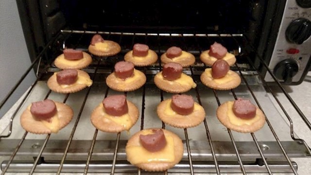 Ovo se dogodi kad pijan pečeš zalogajčiće