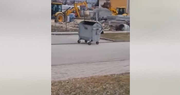 Snimka ovog kontejnera iz BiH je apsolutni hit na internetu, odmah će vam biti jasno zašto