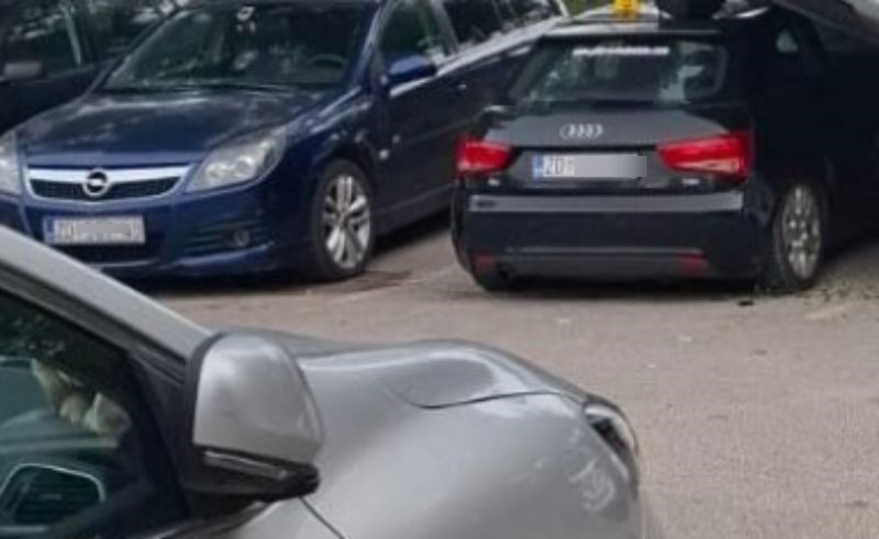 Iz Zadra stiže najluđa fotka godine, nikom nije jasno kako je ovo vozač ovo uspio izvesti