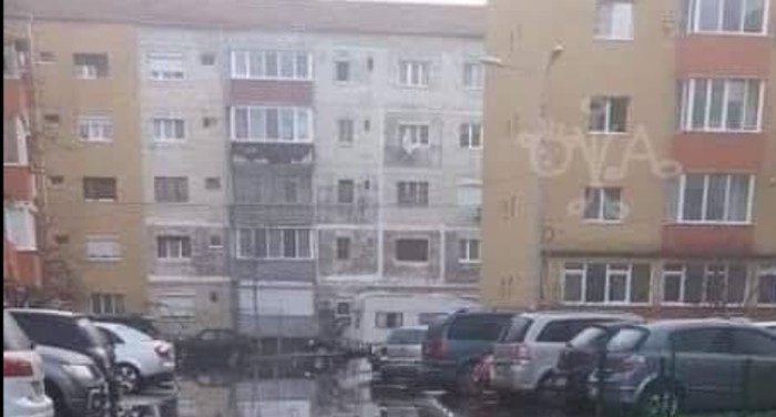 Fotka iz Bugarske je svjetski hit, morate vidjeti što je ekipa u kvartu napravila nakon poplave