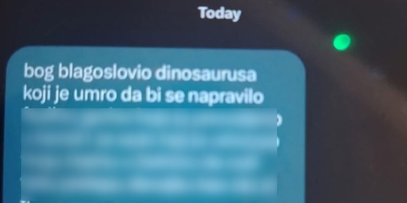 Djevojka je dobila najluđi ulet u inbox ikad, morate vidjeti genijalnu poruku koju joj je tip poslao