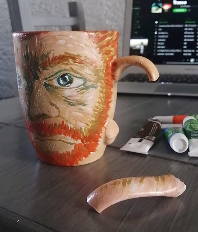 Logično da će šalica s likom Van Gogha ovako završiti
