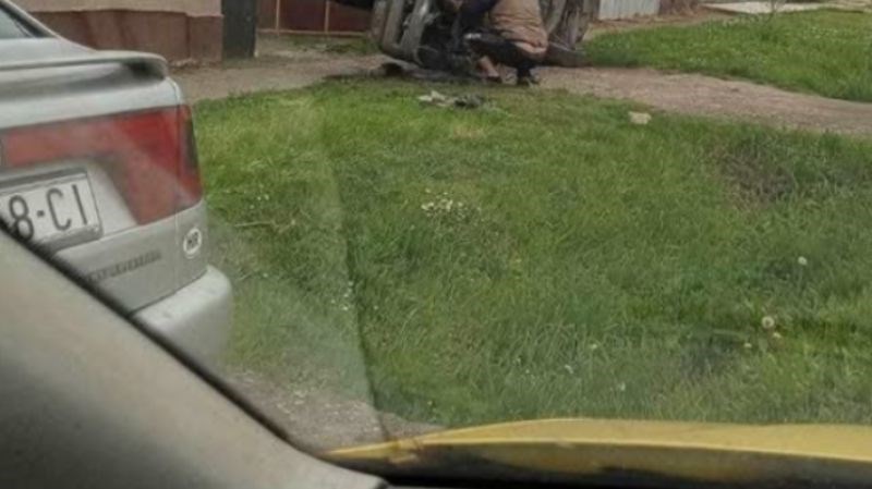 Fotka iz Hrvatske obilazi svijet, morate vidjeti što je tip radio ispred kuće!