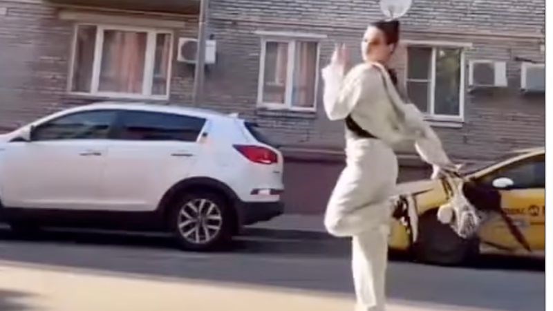 Djevojka je išla snimiti kul video za Instagram, sad joj se smije čitav internet