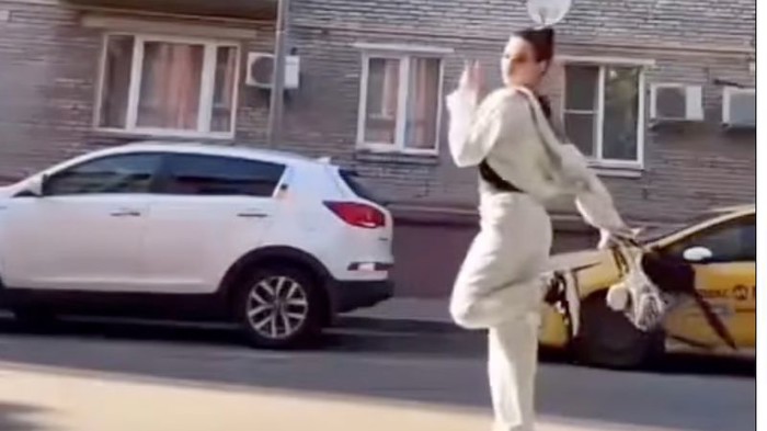 Djevojka je išla snimiti kul video za Instagram, sad joj se smije čitav internet