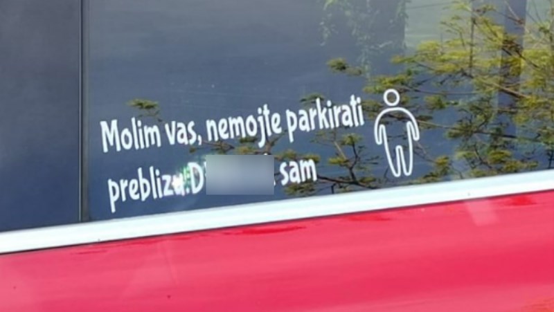 Gospođa je iskreno napisala zašto joj smeta kad joj drugi parkiraju preblizu, fotka je totalni hit!