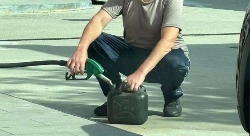 Fotka s benzinske u Hrvatskoj postala je svjetski hit, sve će vam biti jasno kad vidite lice tipa