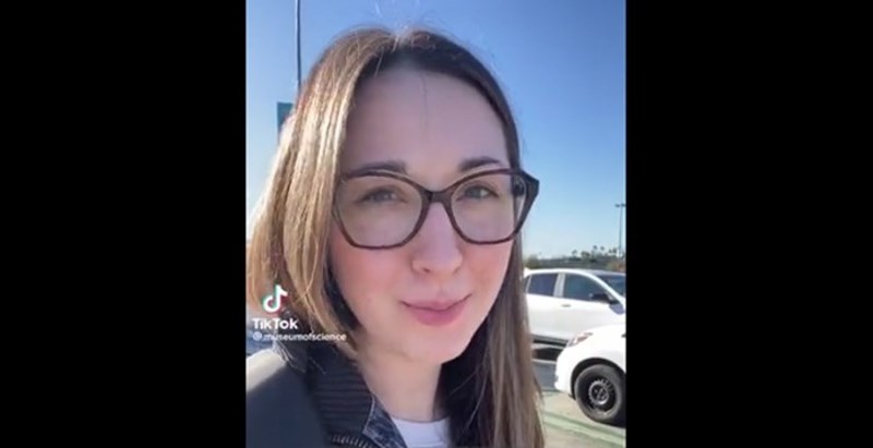 Djevojka je otkrila nevjerojatno kul trik uz pomoć kojeg ćete lakše pronaći svoj auto na parkingu