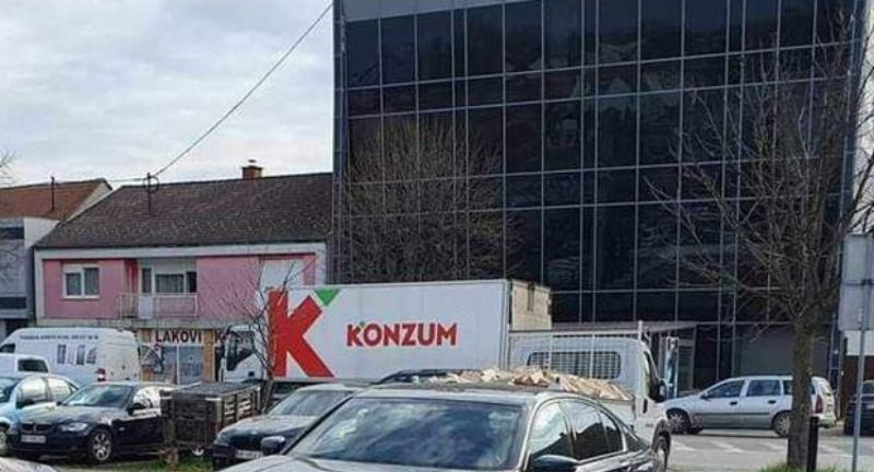 Vozač je razbjesnio Zagrepčane bahatim parkingom, imate jednom pravo pogađati marku vozila