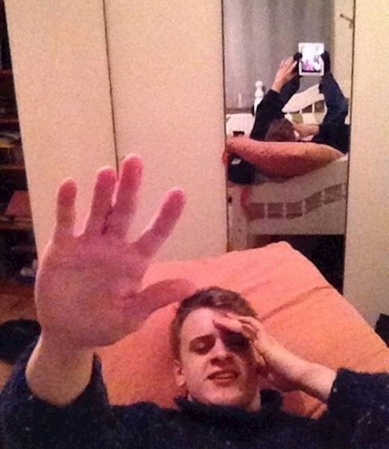 "Mrzim kad me cura slika dok ležim..."