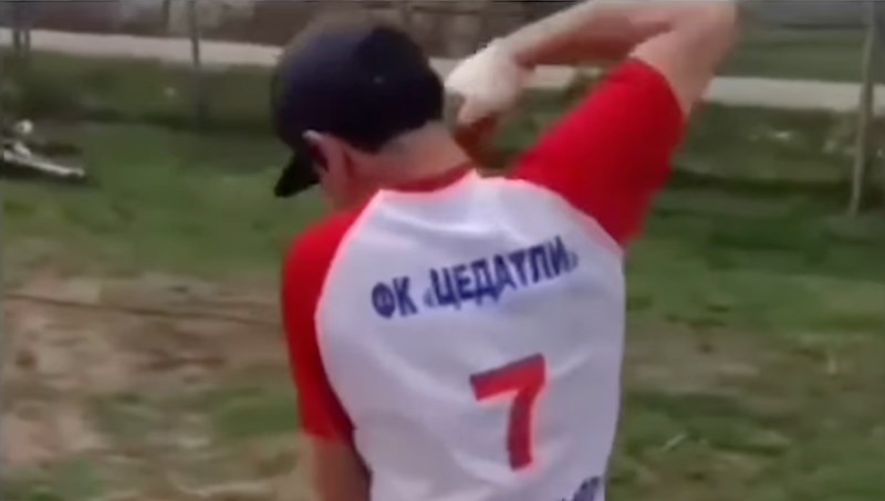 Ovo ćete vidjeti samo na Balkanu, ljudi ne vjeruju što je tip izveo s motornom pilom